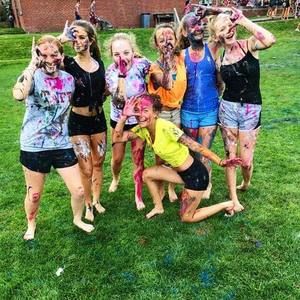 Meet your Posher, Avery